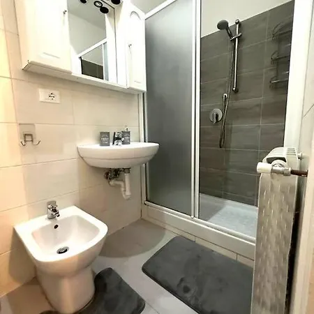 Ah Celine Apartment *